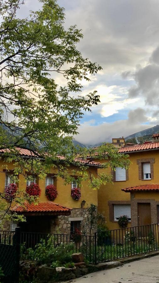 Casa Rural Sierra De Tormantos Guijo de Santa Bárbara Buitenkant foto