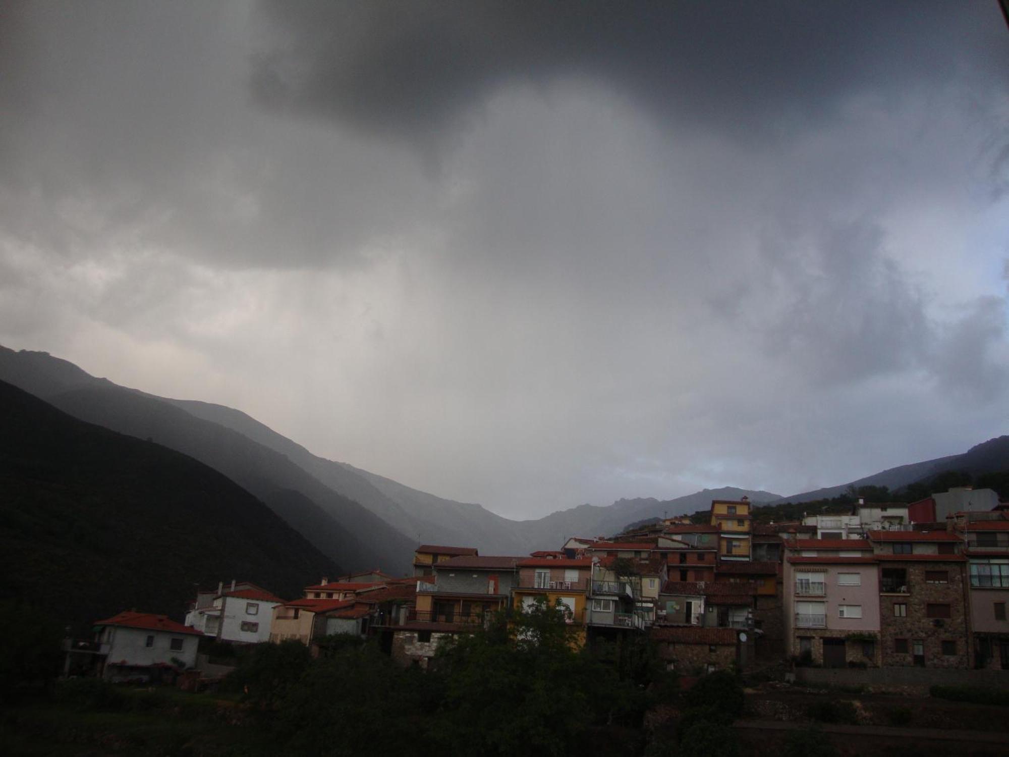 Casa Rural Sierra De Tormantos Guijo de Santa Bárbara Buitenkant foto
