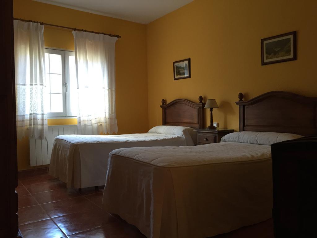 Casa Rural Sierra De Tormantos Guijo de Santa Bárbara Buitenkant foto